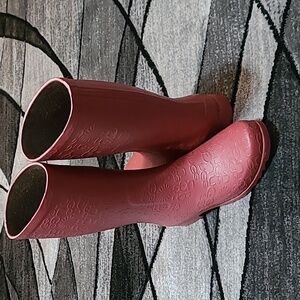UGG RED WILSHIRE SIGNATURE LOGO RAIN 🌧 BOOTS